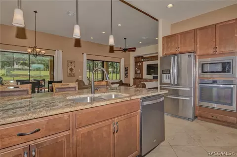 Kitchen - 502 E Keller Ct, Hernando, FL 34442 photo 2 of 5