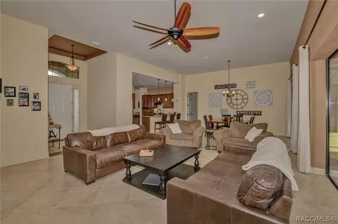 Living - 502 E Keller Ct, Hernando, FL 34442 photo 3 of 4