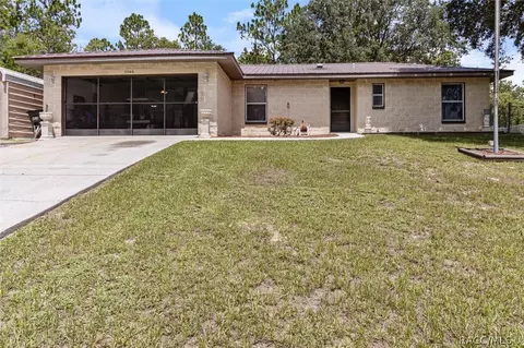 5560 N Decarlo Dr, Citrus Springs, FL 34434