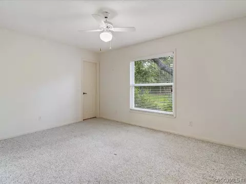 Bedroom - 129 W National St, Hernando, FL 34442 photo 4 of 6