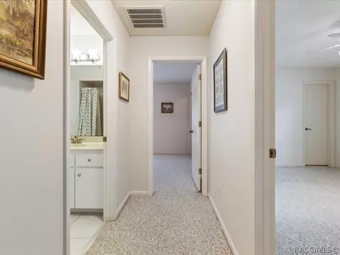 Entry Way - 129 W National St, Hernando, FL 34442 photo 5 of 5