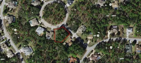 5 Shamrock Ct, Homosassa, FL 34446