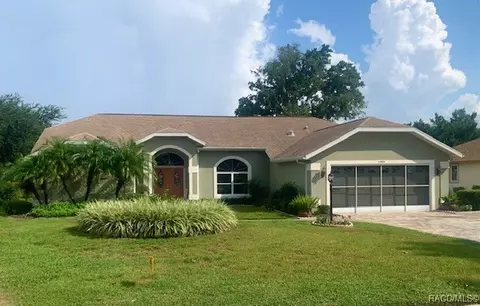 5989 W Douneray Loop, Crystal River, FL 34429