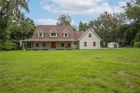 8853 E Henderson Trl, Inverness, FL 34450