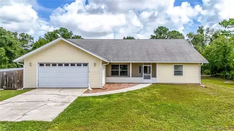 12165 W Wildflower St, Crystal River, FL 34428