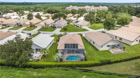 View/Area - 860 W Silver Meadow Loop, Hernando, FL 34442 photo 2 of 16