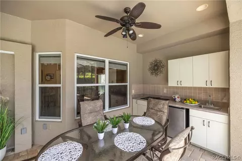 Kitchen - 860 W Silver Meadow Loop, Hernando, FL 34442 photo 3 of 3