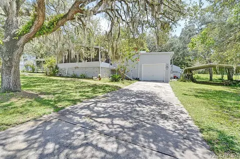 47 N East Ave, Inverness, FL 34453