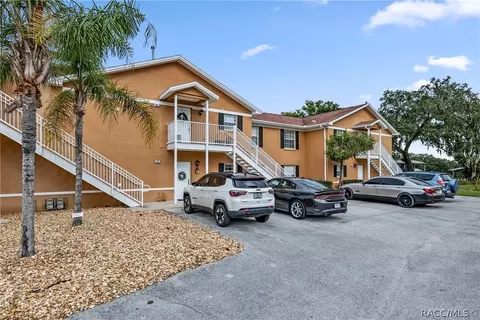 4450 E Windmill Dr #205, Inverness, FL 34453