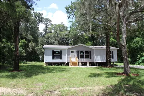 6385 W Moss Ln, Crystal River, FL 34429