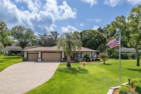 12 Salvia Ct, Homosassa, FL 34446