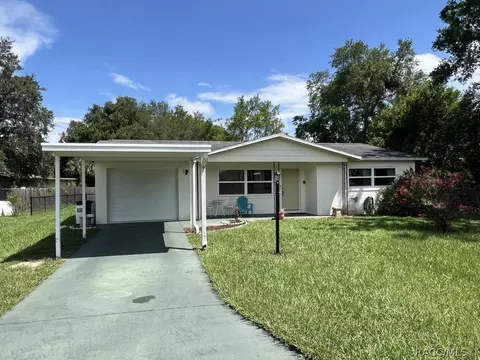 73 S Lee St, Beverly Hills, FL 34465