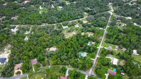 320 E Knightsbridge Pl, Lecanto, FL 34461 photo 4