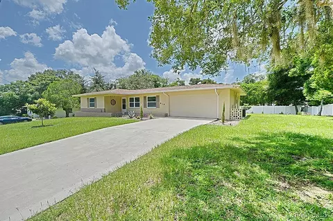 819 Spruce St, Inverness, FL 34452