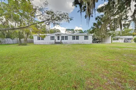 2119 S Moonlit Pt, Homosassa, FL 34448