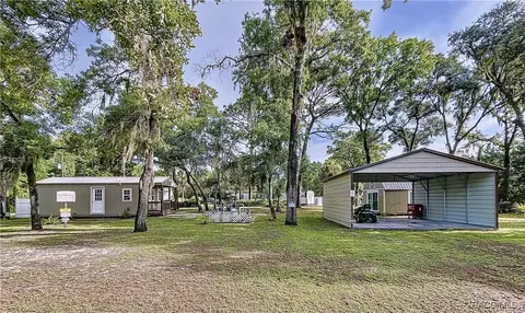 8527 W Dixieland St #29, Homosassa, FL 34448