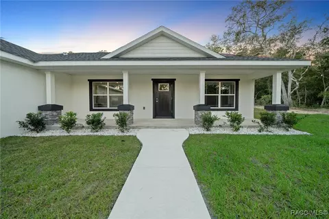 10432 N Quarry Dr, Citrus Springs, FL 34434