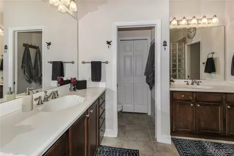 Bath - 1862 N Gibson Pt, Hernando, FL 34442 photo 1 of 5