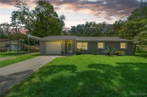 105 S Poinsettia Ter, Crystal River, FL 34429