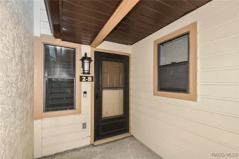 95 E Hartford St #2B, Hernando, FL 34442
