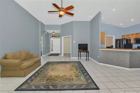 971 W Silver Meadow Loop, Hernando, FL 34442 photo 4