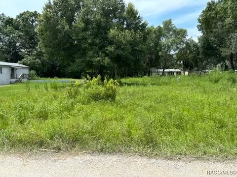10518 E Irene St, Inverness, FL 34450