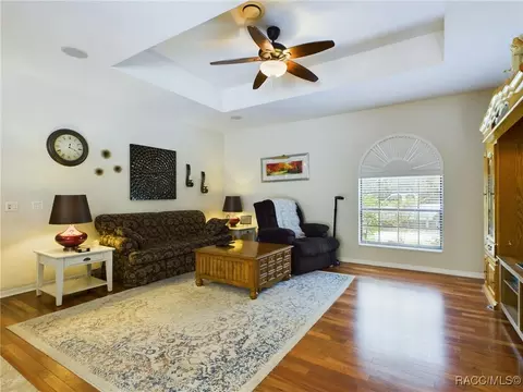 Living - 104 E Savoy St, Lecanto, FL 34461 photo 4 of 4