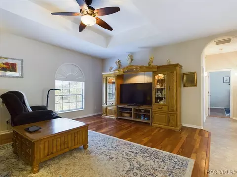 Living - 104 E Savoy St, Lecanto, FL 34461 photo 3 of 4