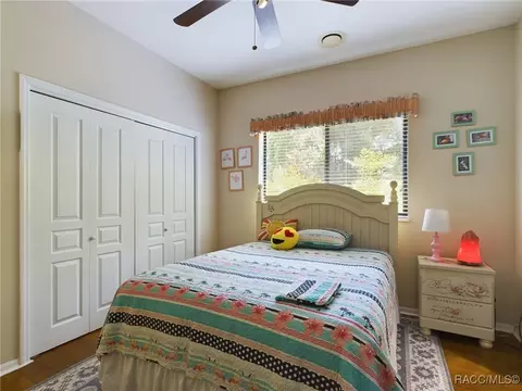 Bedroom - 104 E Savoy St, Lecanto, FL 34461 photo 4 of 6