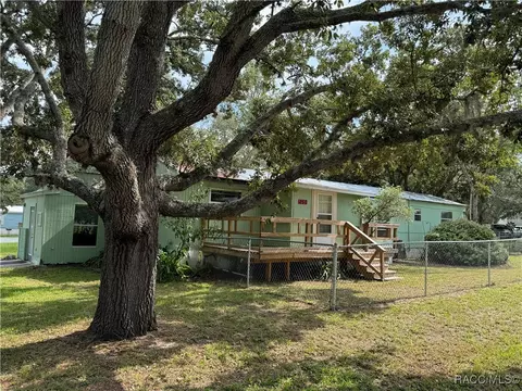 250 S Caraway Pt, Lecanto, FL 34461