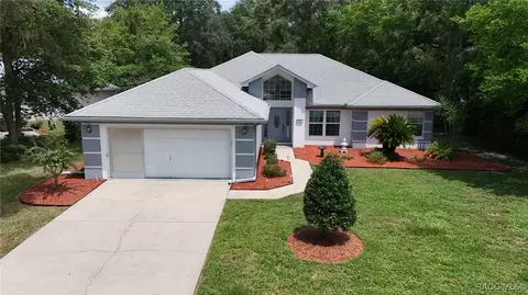 3 Blue Beech Ct, Homosassa, FL 34446