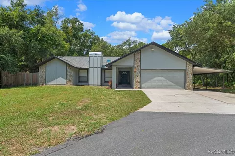 834 N Dunkenfield Ave, Crystal River, FL 34429
