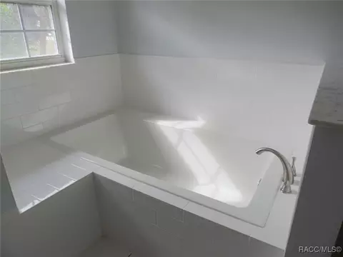 547 E Dakota Ct, Hernando, FL 34442 photo 19