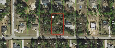 2411 E Celina St, Inverness, FL 34453
