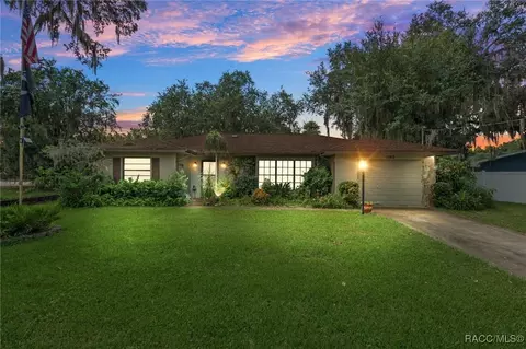 1040 S Val Dr, Inverness, FL 34450