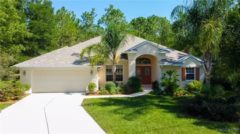 6 Sanders Ct W, Homosassa, FL 34446