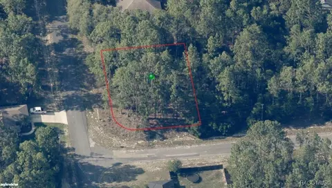 3781 W Galtonia Ln, Citrus Springs, FL 34433