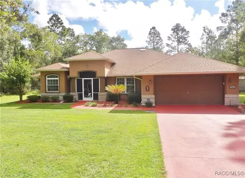 7463 N Dunkirk Ter, Citrus Springs, FL 34433