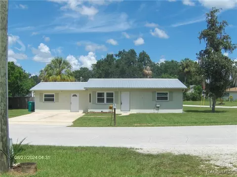 1010 Hillside Ct, Inverness, FL 34450