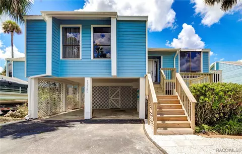2925 N Rivers Edge Blvd, Crystal River, FL 34429