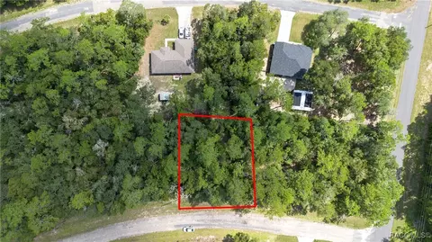 1418 W Starbright Pl, Dunnellon, FL 34434