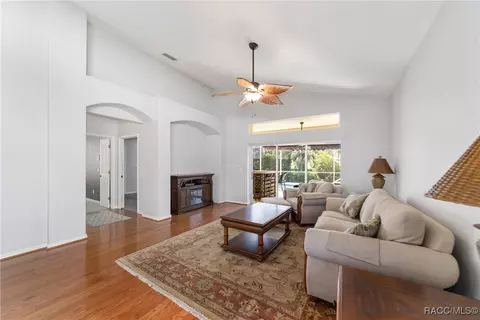 Living - 902 W Silver Meadow Loop, Hernando, FL 34442 photo 1 of 5