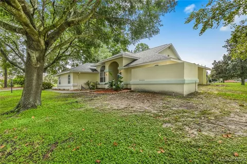 830 E Falconry Ct, Hernando, FL 34442 photo 4