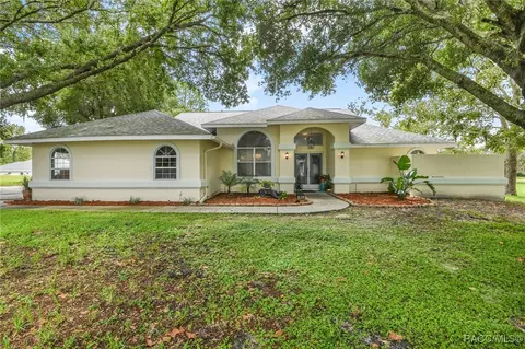 830 E Falconry Ct, Hernando, FL 34442 photo 2