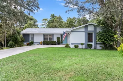 205 Linder Dr, Homosassa, FL 34446
