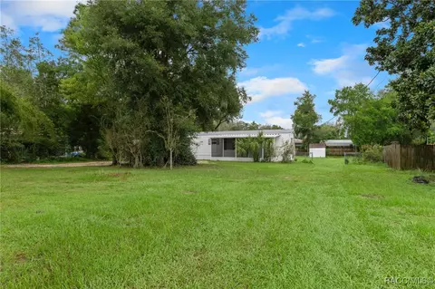 6853 W Sasser St, Homosassa, FL 34446