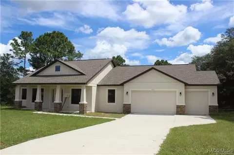 4501 N Apple Valley Ave, Beverly Hills, FL 34465