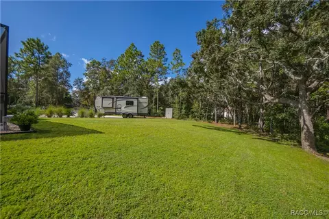 Exterior - 667 E Reehill St, Lecanto, FL 34461 photo 14 of 18