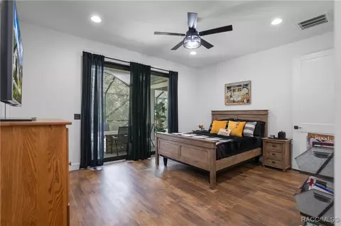 Bedroom - 667 E Reehill St, Lecanto, FL 34461 photo 2 of 7