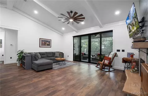 Entry Way - 667 E Reehill St, Lecanto, FL 34461 photo 3 of 4